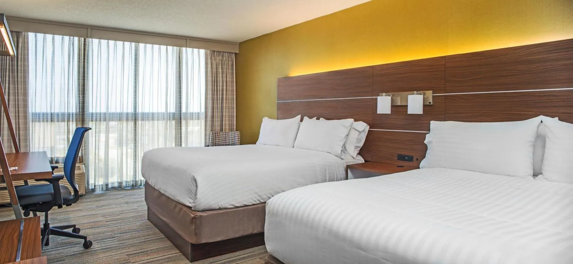 Express Oceanfront By Ihg