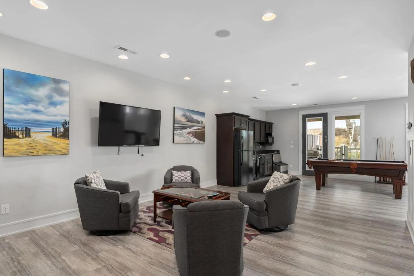 Apartment Queen Elizabeth 8 Bedroom Oceanfront *