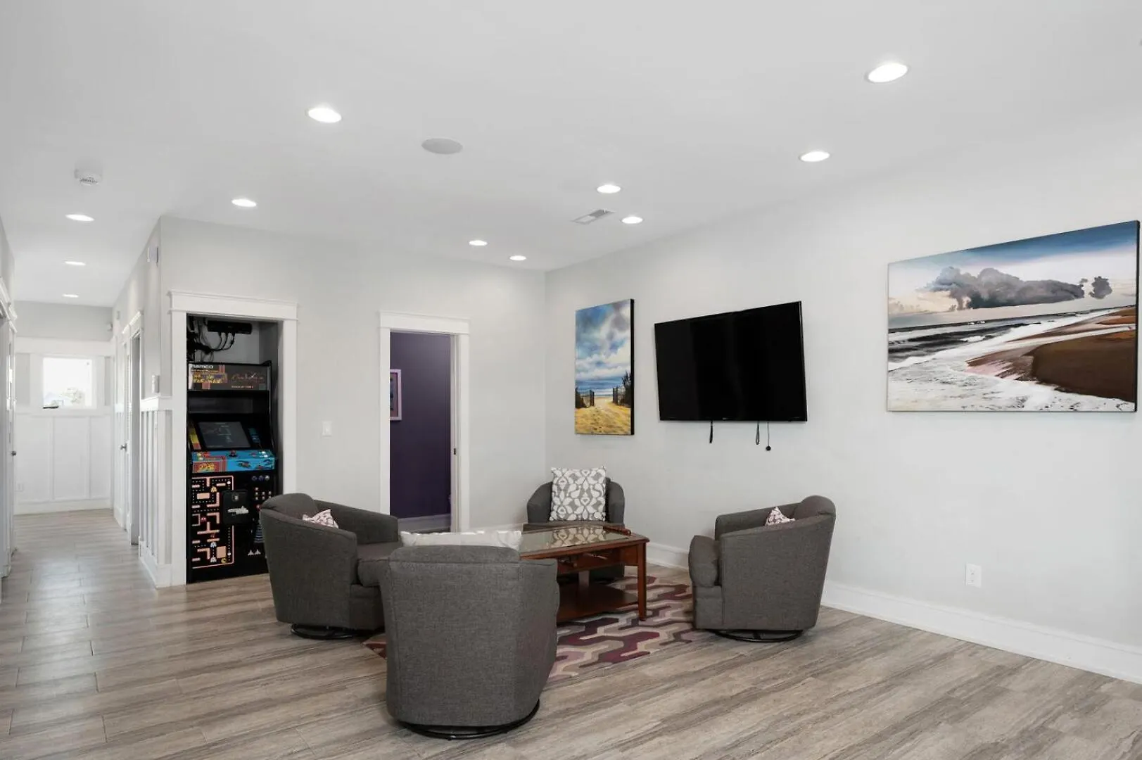 Apartment Queen Elizabeth 8 Bedroom Oceanfront *