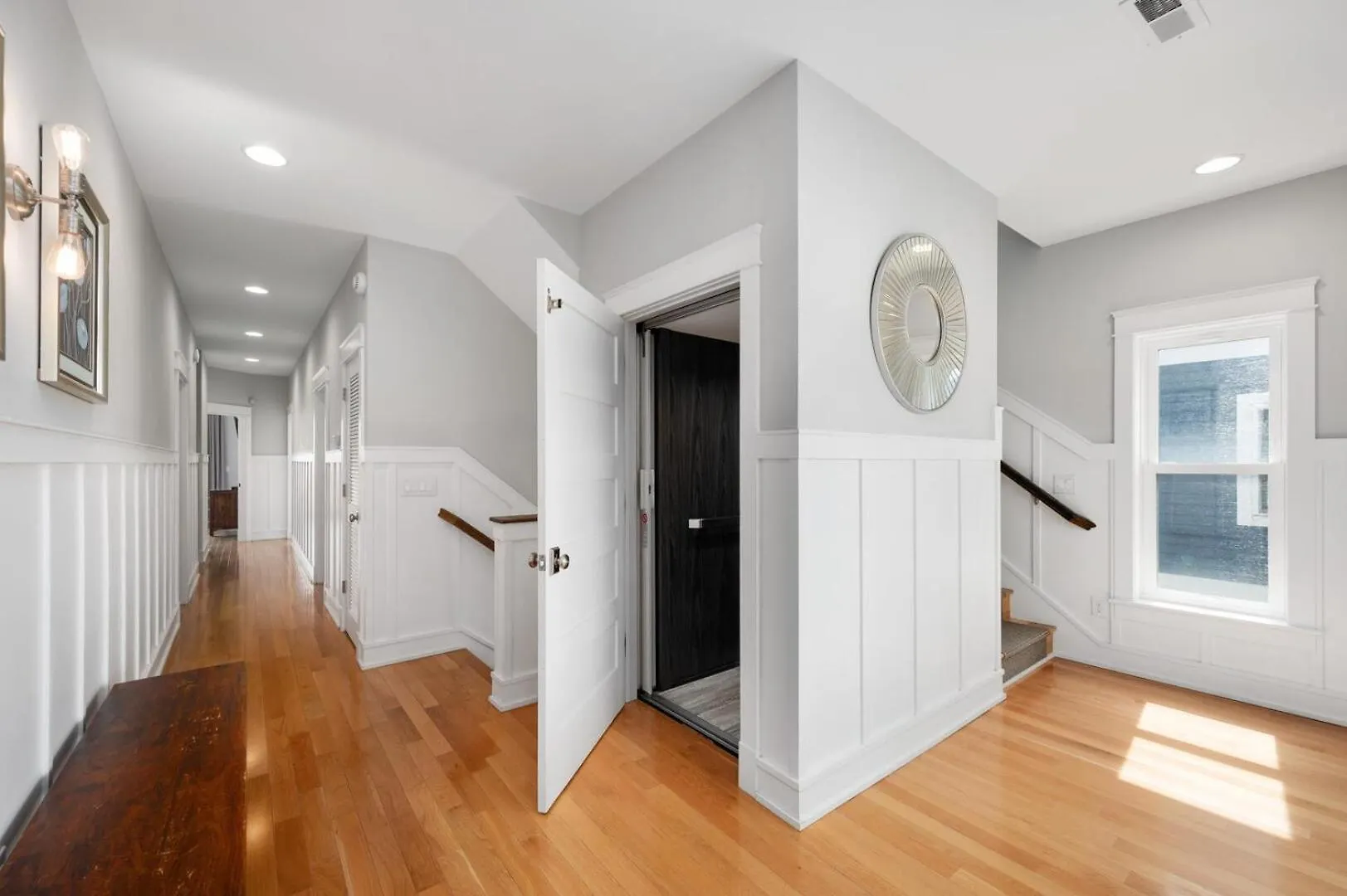 Apartment Queen Elizabeth 8 Bedroom Oceanfront *