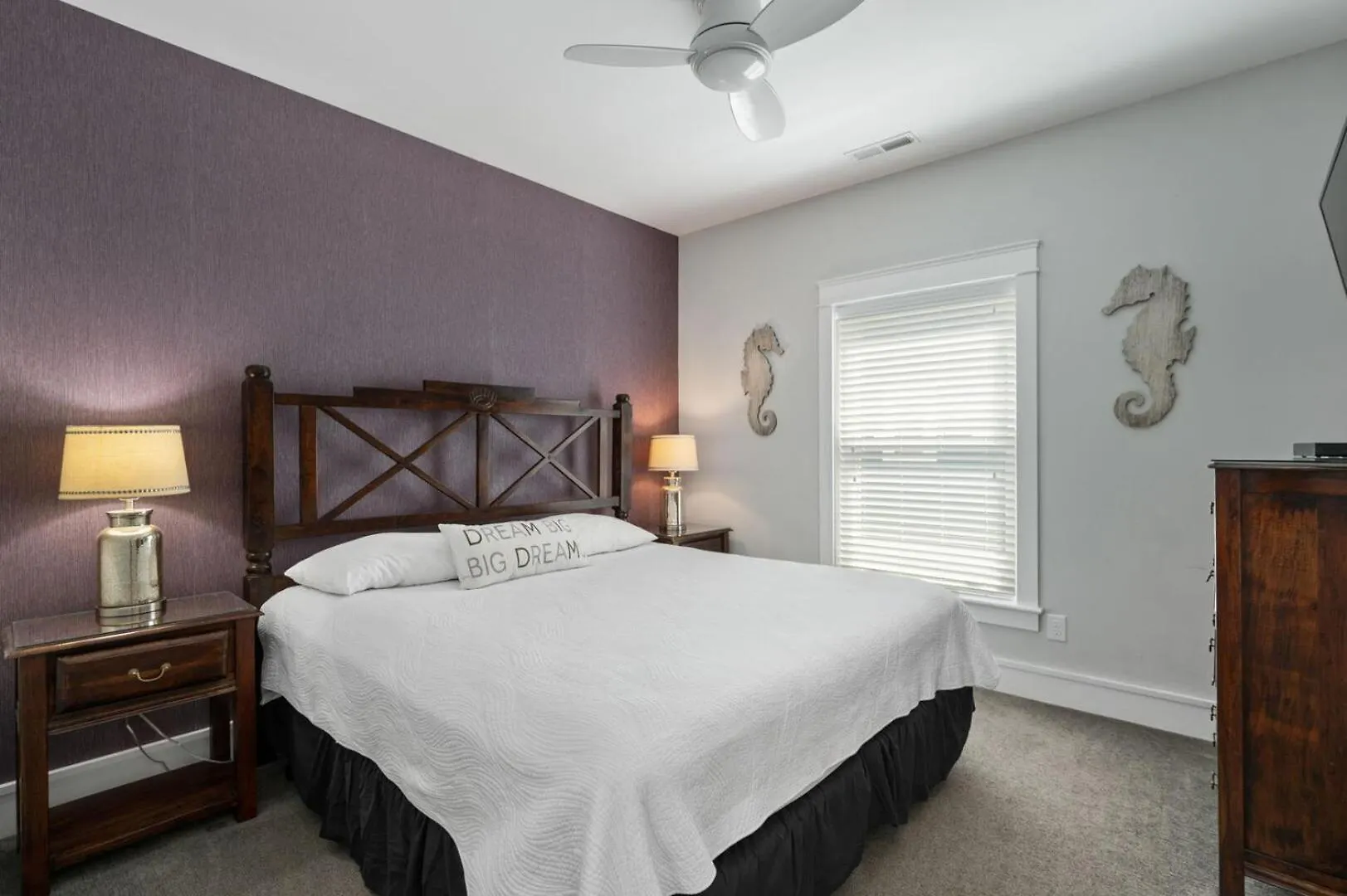 Queen Elizabeth 8 Bedroom Oceanfront Apartment