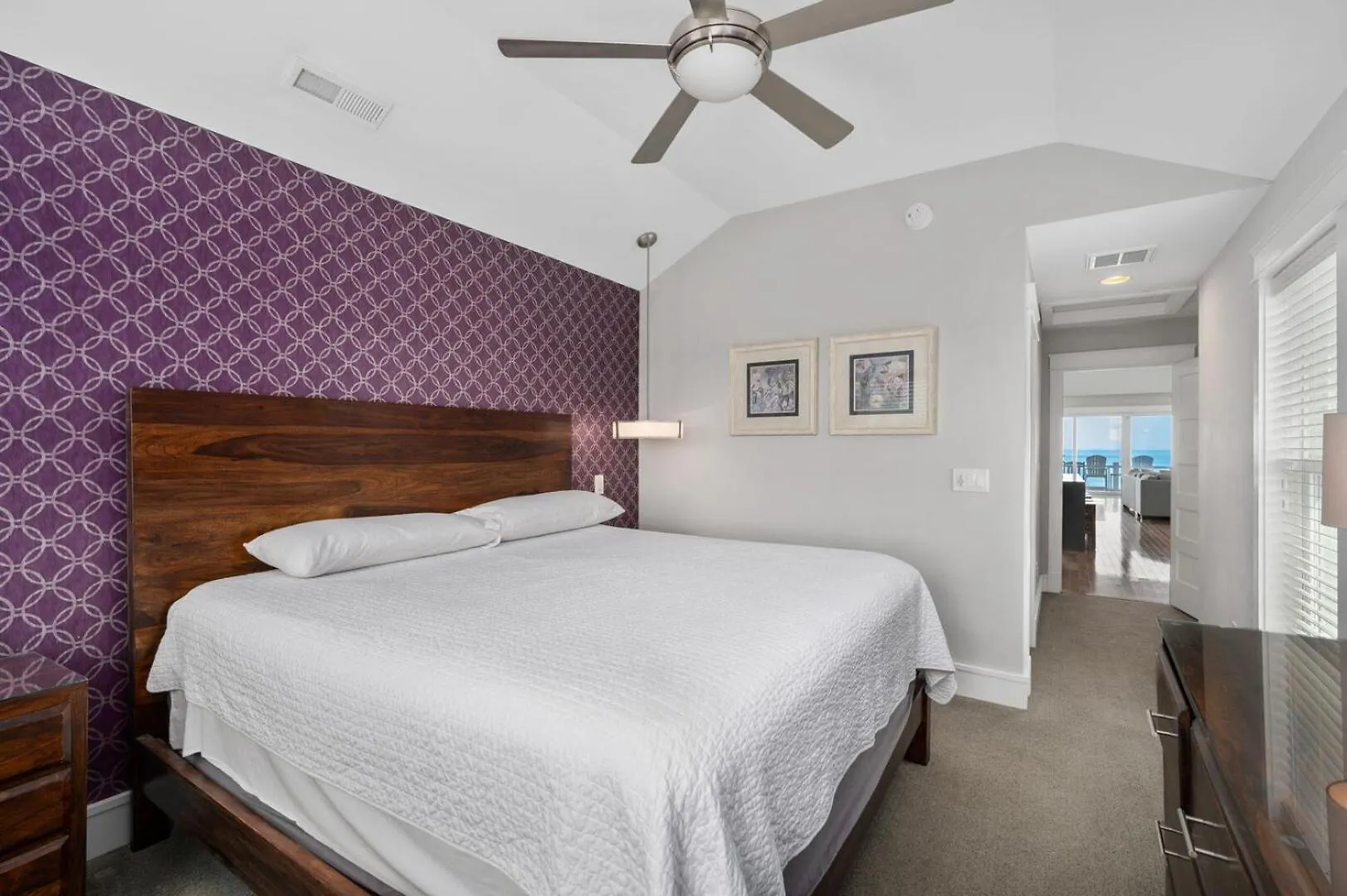 Apartment Queen Elizabeth 8 Bedroom Oceanfront *