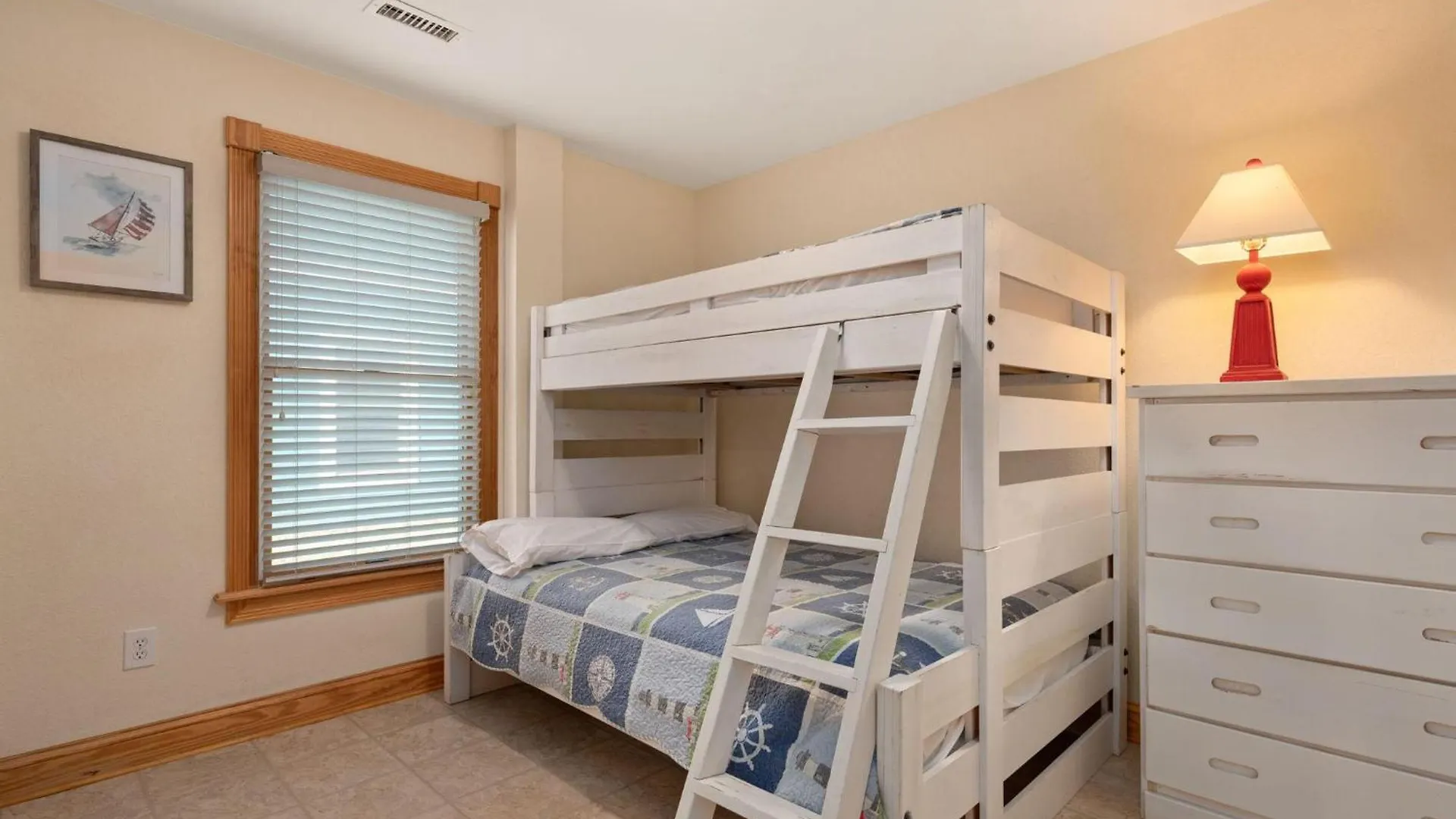Nh205 Celestial Shore Holiday home