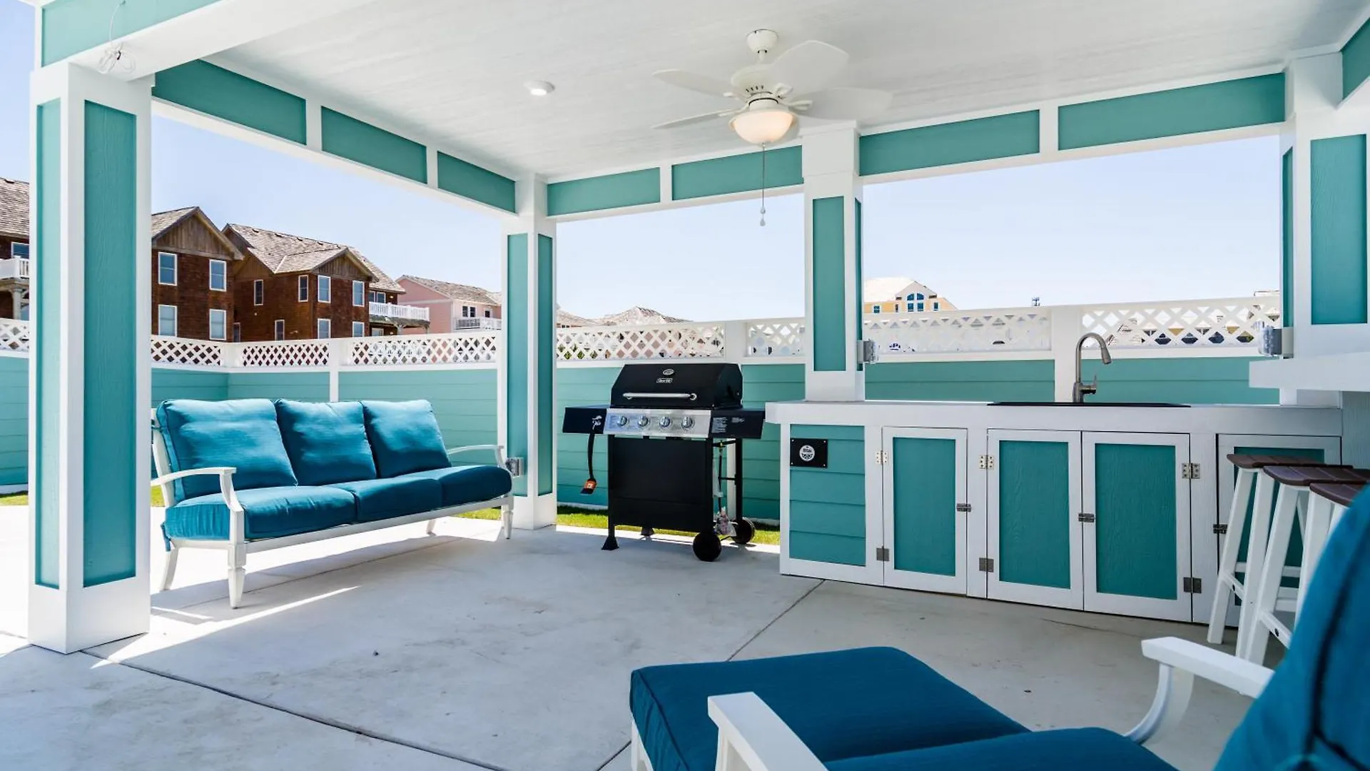 5550 - Tradewinds 2 By Realty
