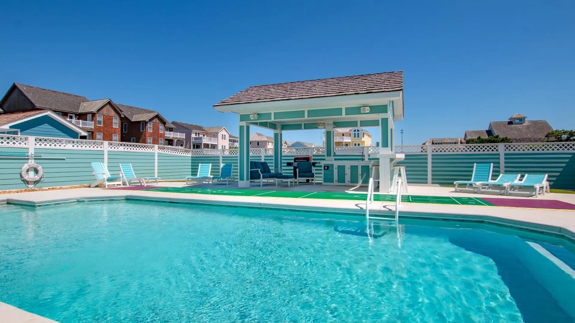 5550 - Tradewinds 2 By Realty