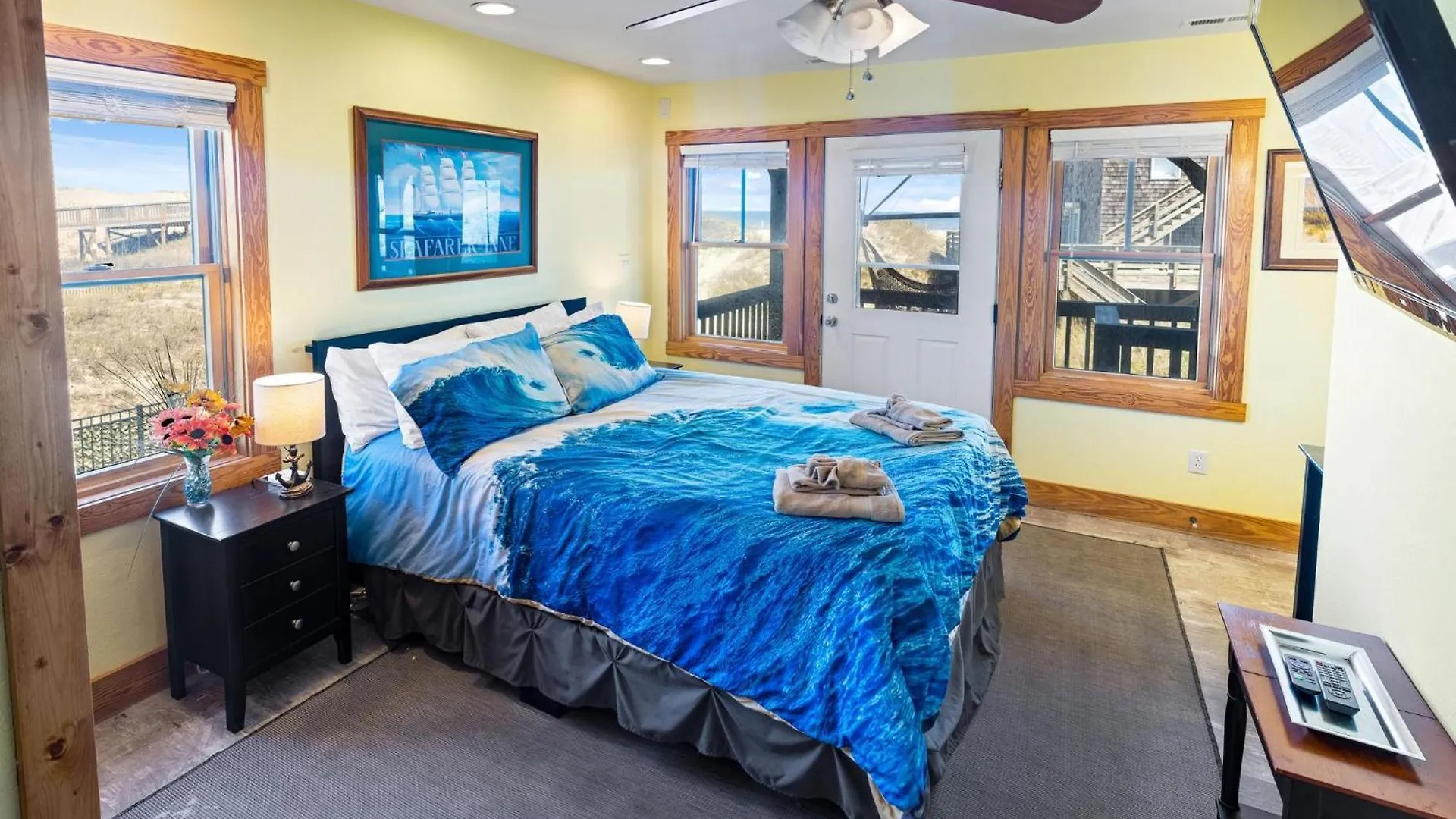 Breathtaking, Perfect, Cozy, 