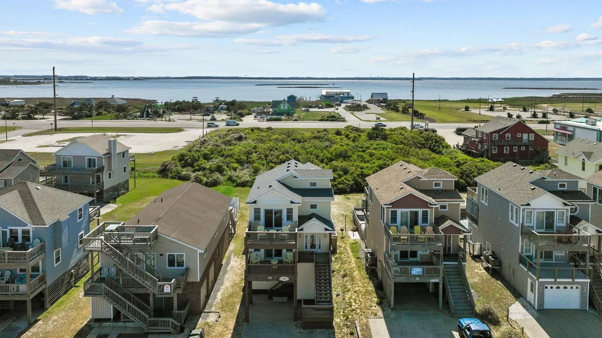 5711 - Obx Ta Sea By Realty *