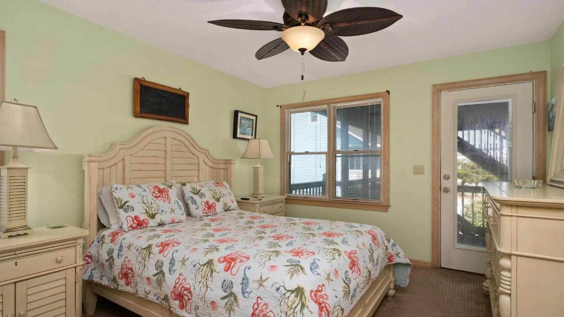 Ss13 Good Day Sunshine Holiday home *
