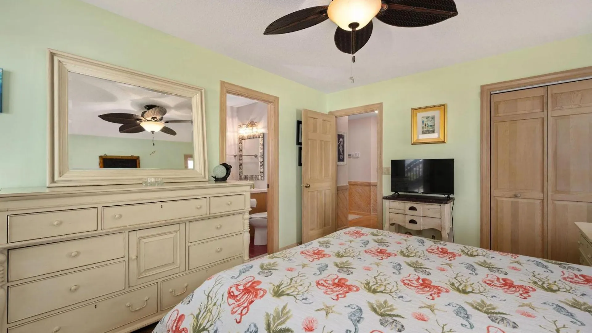 Ss13 Good Day Sunshine Holiday home *