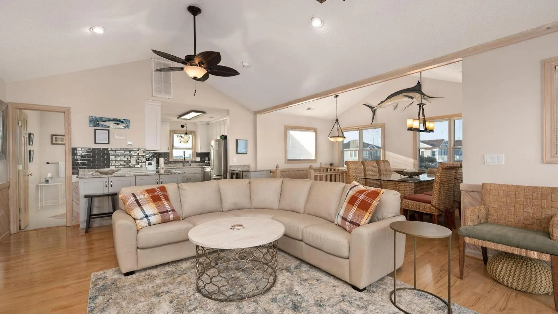 Ss13 Good Day Sunshine Holiday home Nags Head
