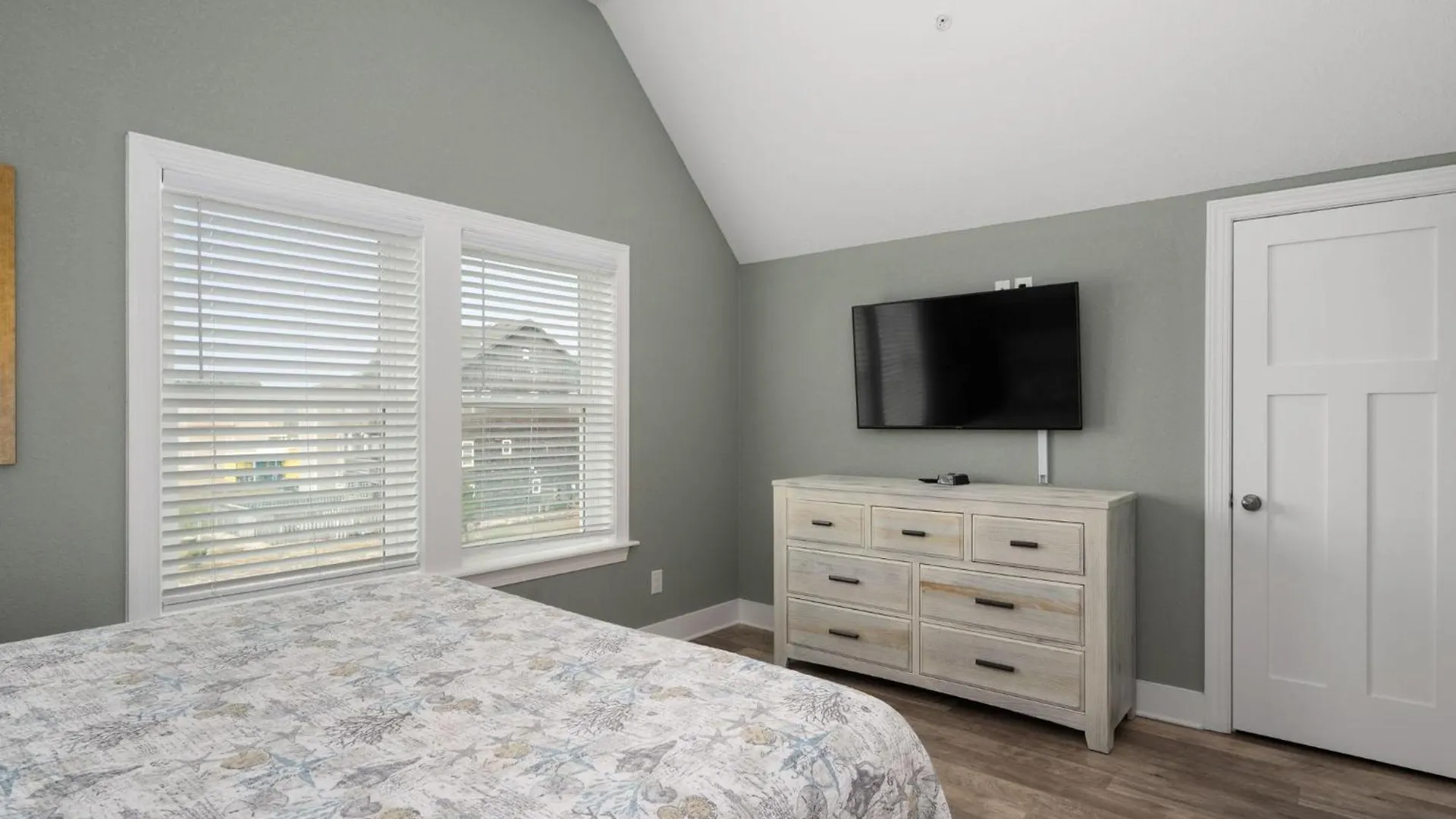 Nh387e Currituck * Nags Head