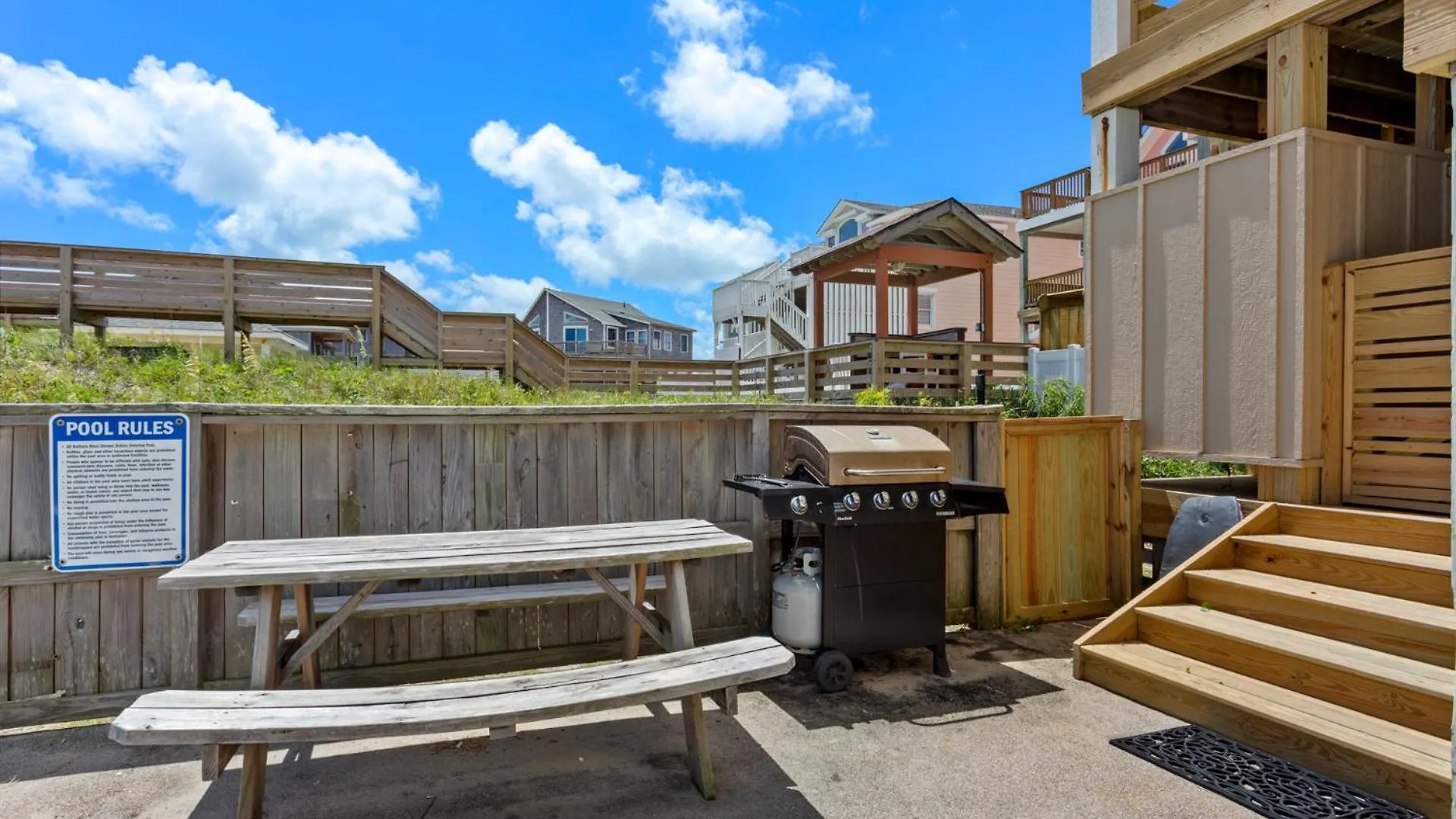7081 Southern Breeze Oceanfront Pool Hot Tub Holiday home