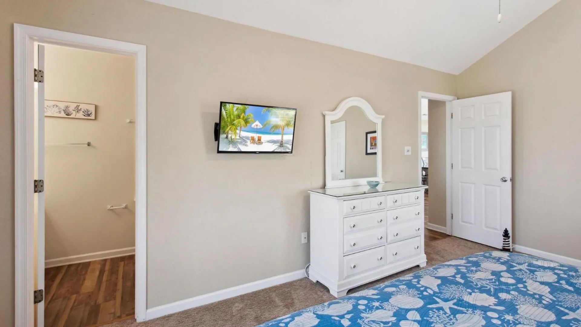 7081 Southern Breeze Oceanfront Pool Hot Tub * Nags Head