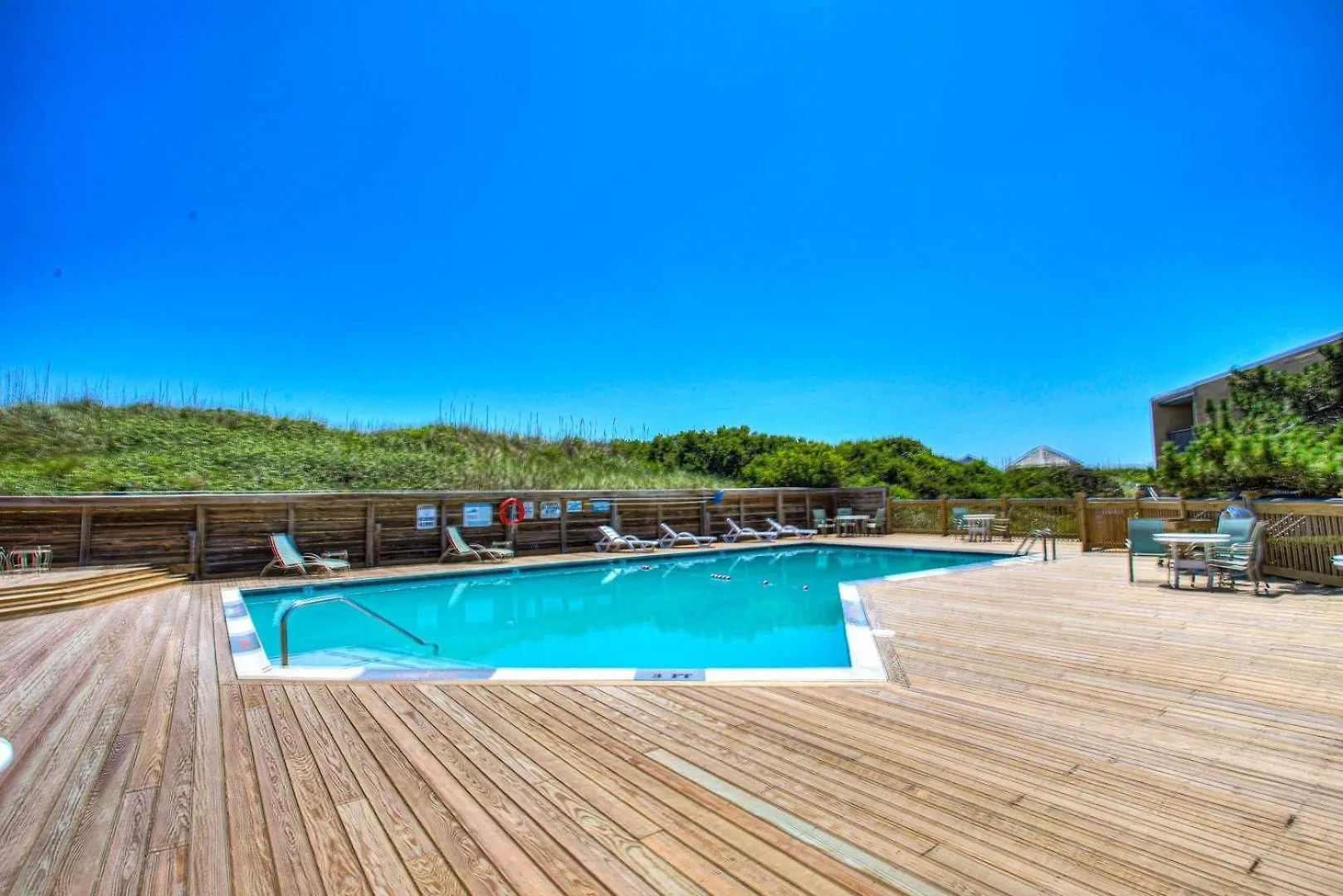 Qcb5 Saltaire Sunrise Oceanfront Apartment