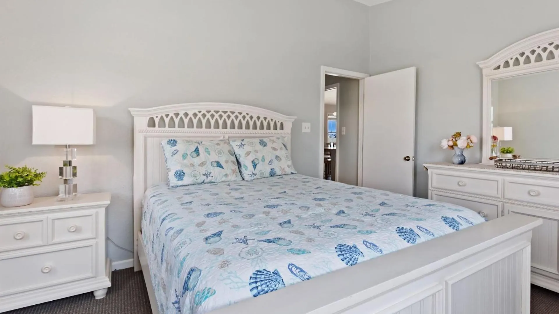 Holiday home 6018 Wave Manor 2 Min Walk To Hot Tub Nags Head