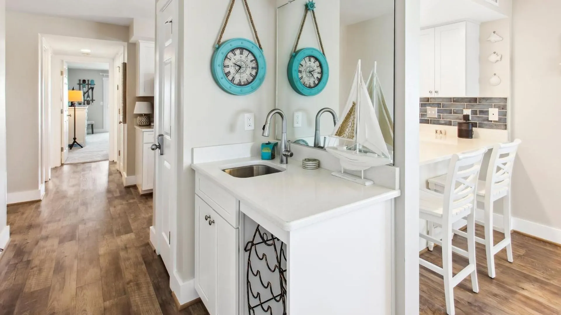 Apartment Yc301 Yachtsman Oceanfront Community Pool