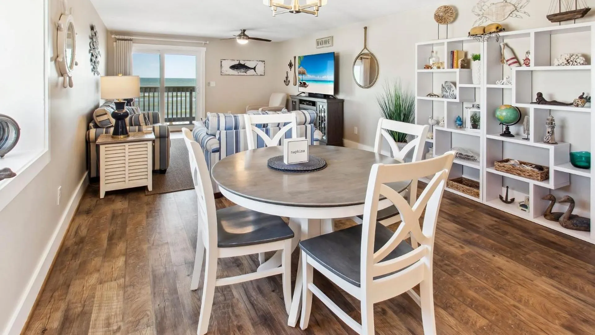 Yc301 Yachtsman Oceanfront Community Pool