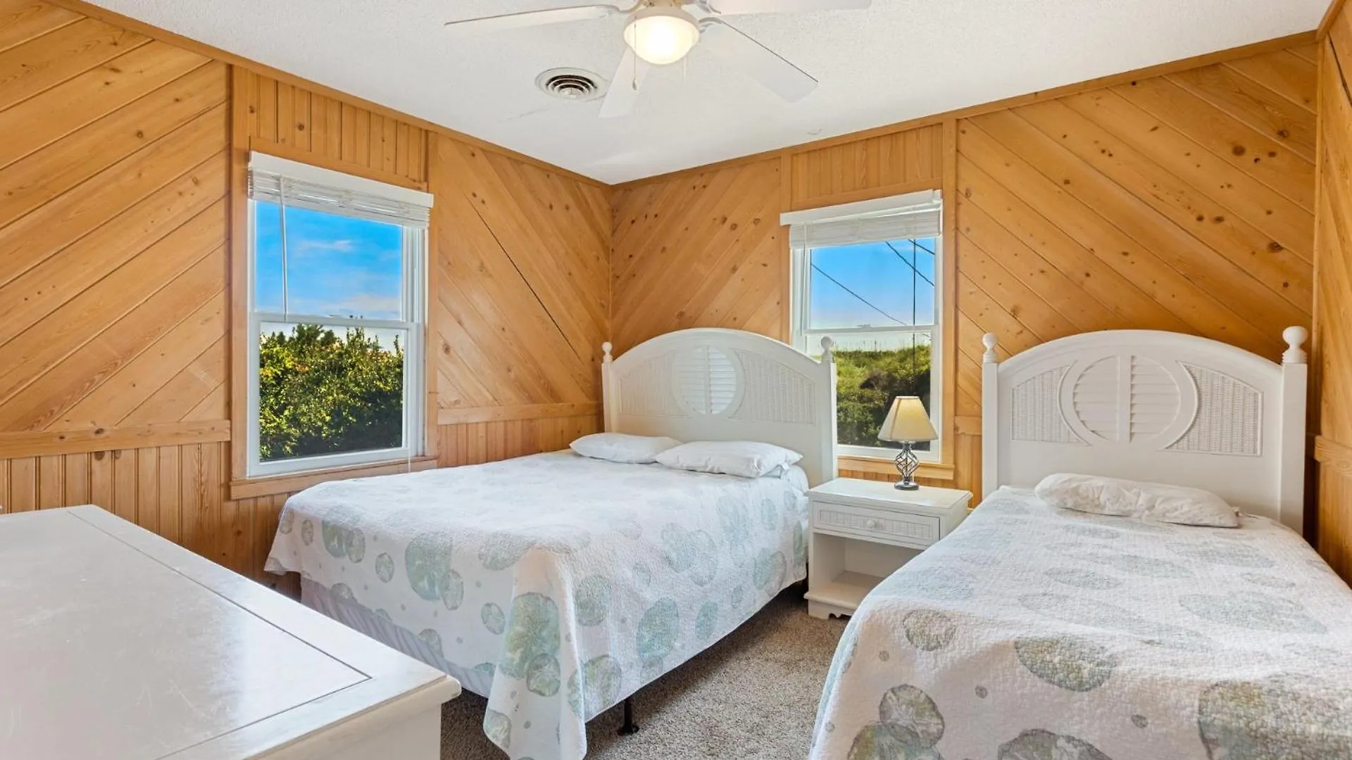 Holiday home 7141 Geris Place 9 100ft To Dogs Ok Nags Head