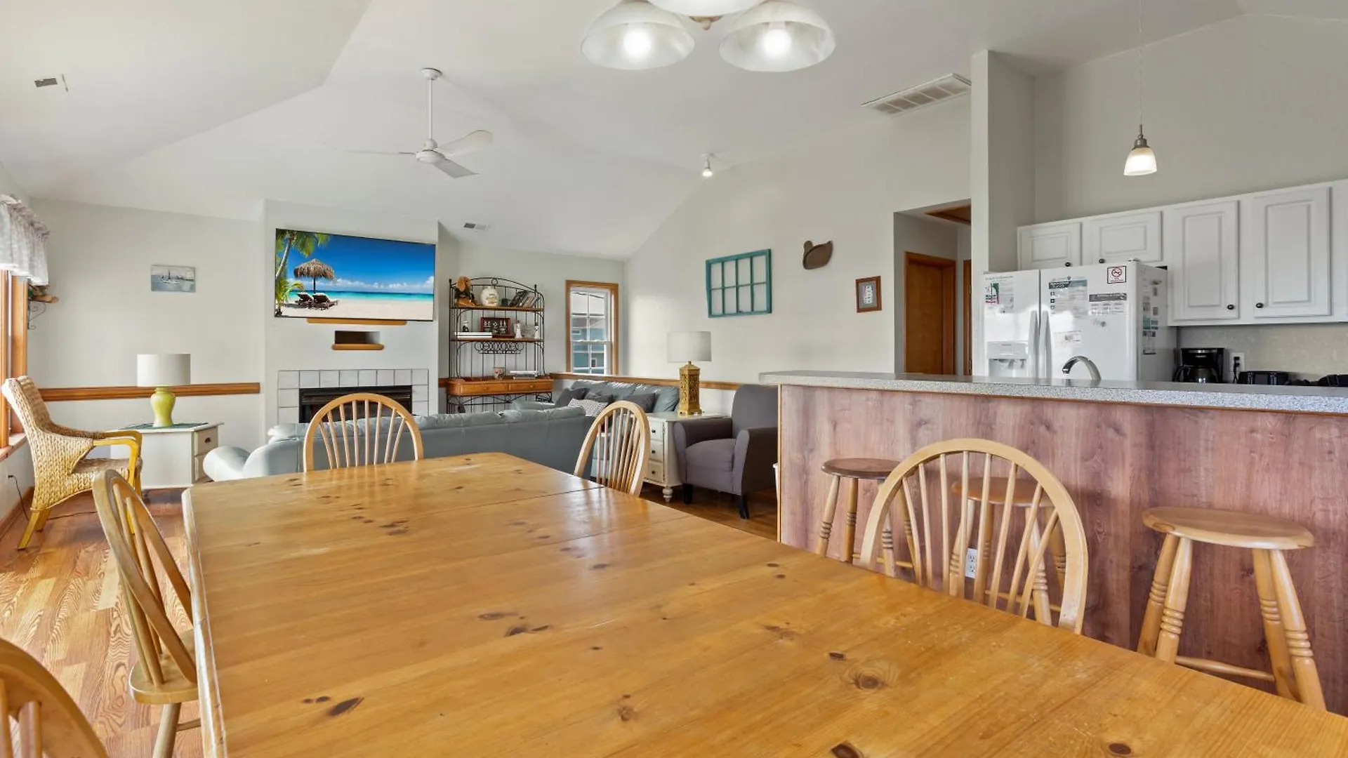 6175 Longview Oceanfront *