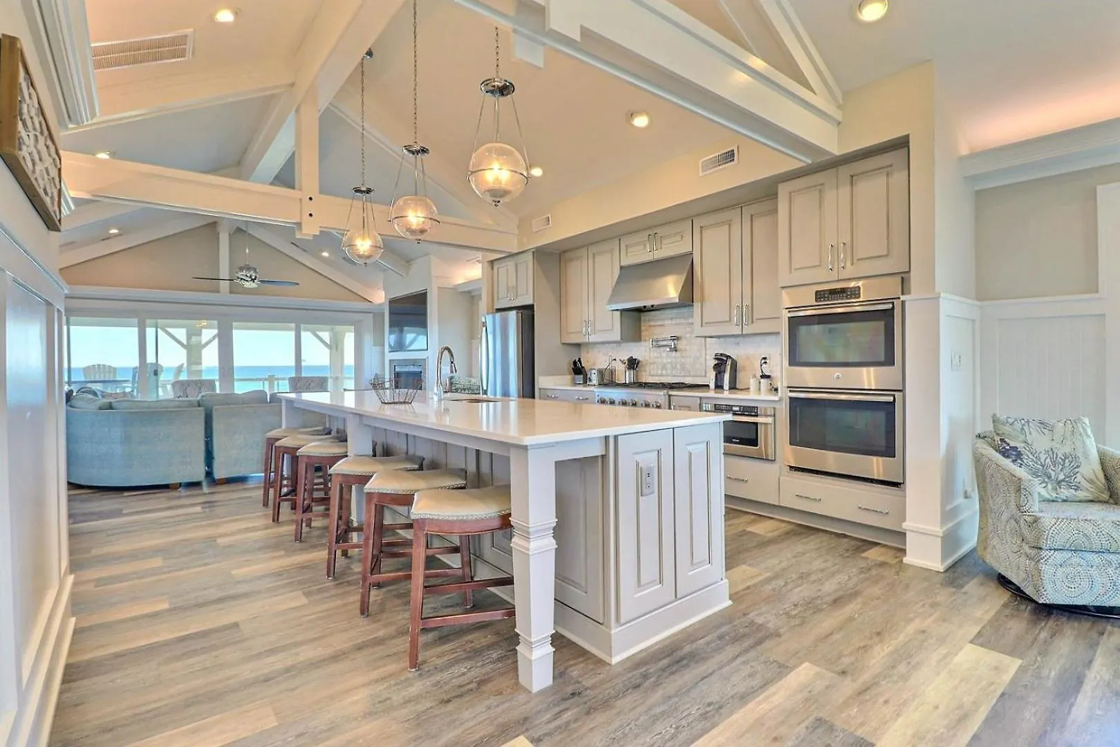 6007 Happy Sol Oceanfront Heatable Pool Holiday home