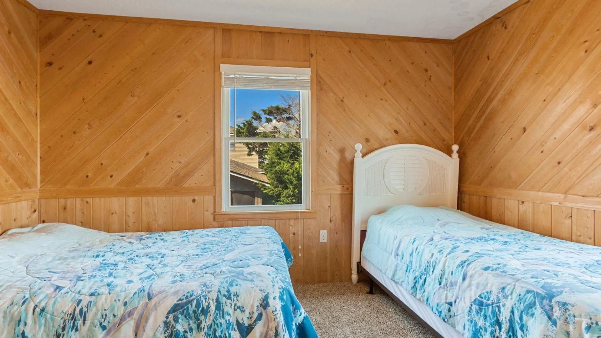 7141 Geris Place 9 100ft To Dogs Ok Holiday home