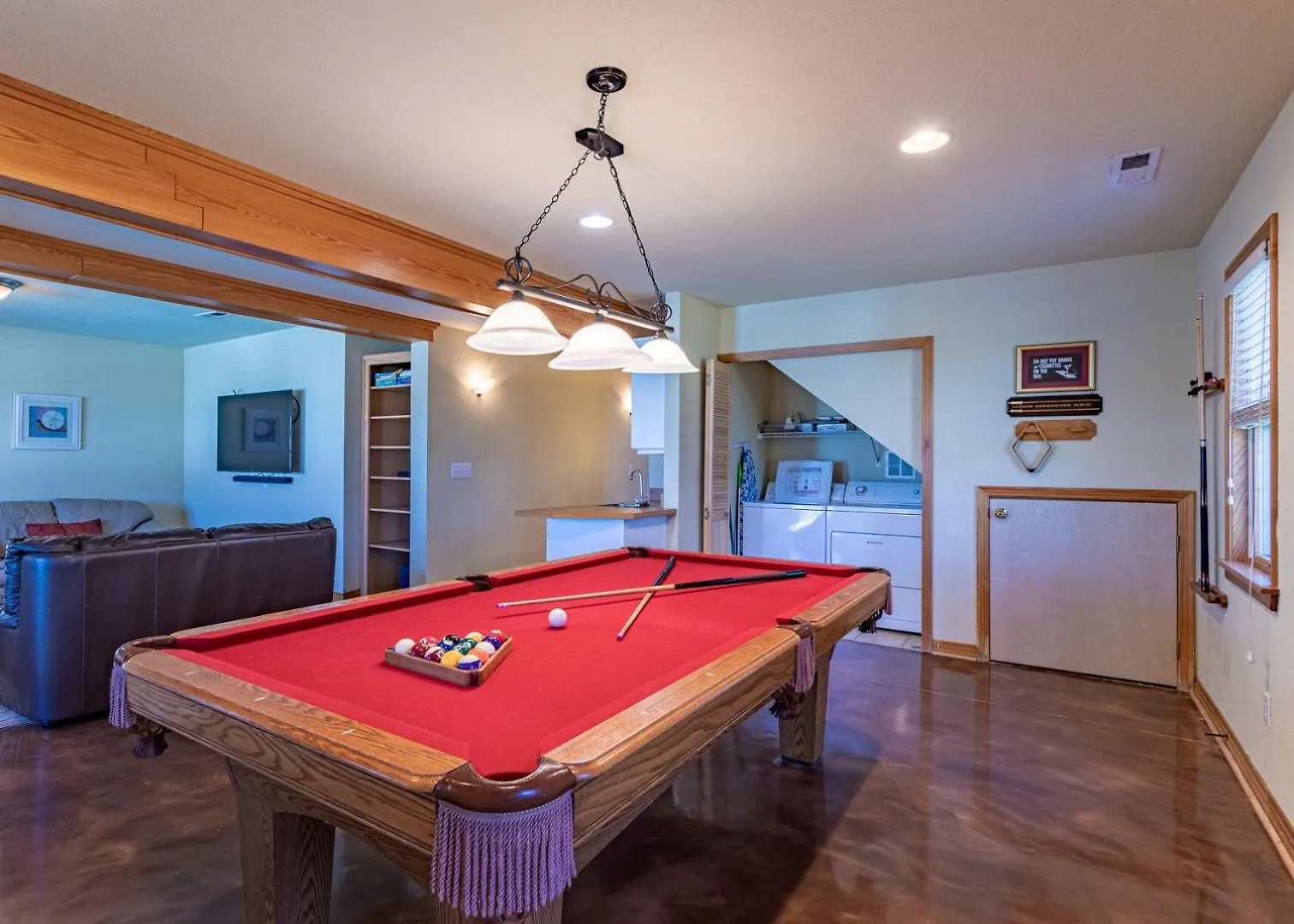 6067 The Pebble Oceanfront *
