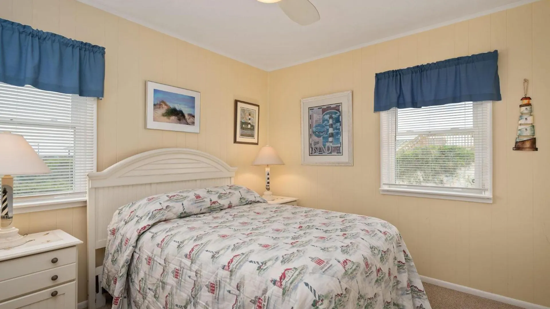Holiday home Snh448 L'il Seabreeze *