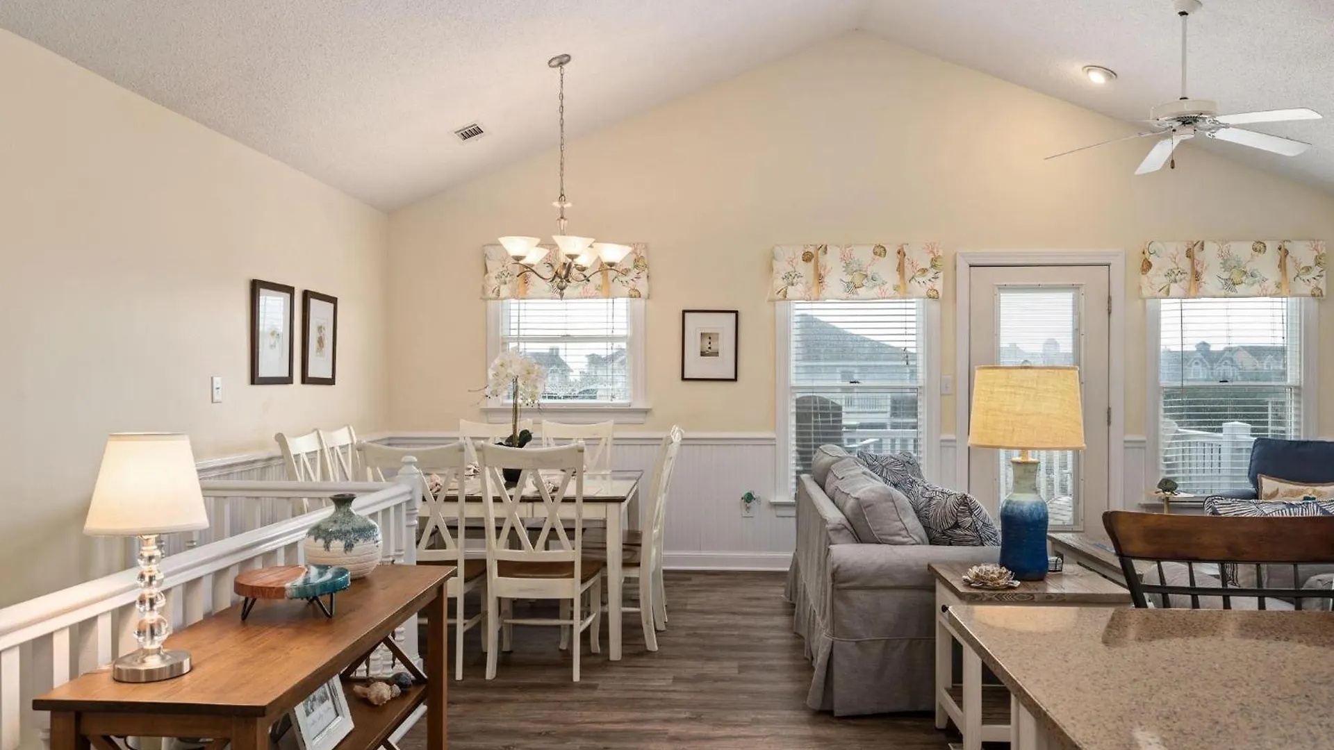Cs3l Brown Pelican Holiday home Nags Head
