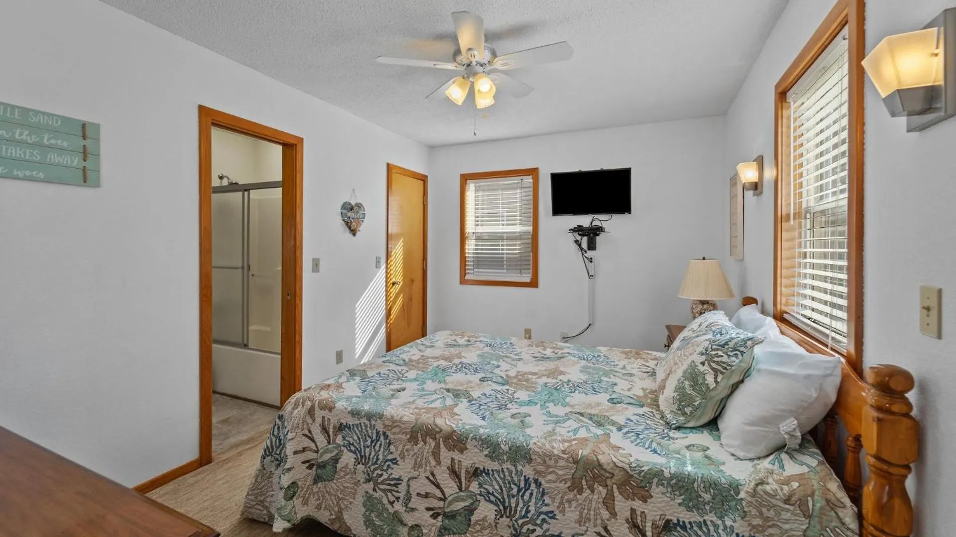 5419 - My Flip Flop Retreat By Realty *