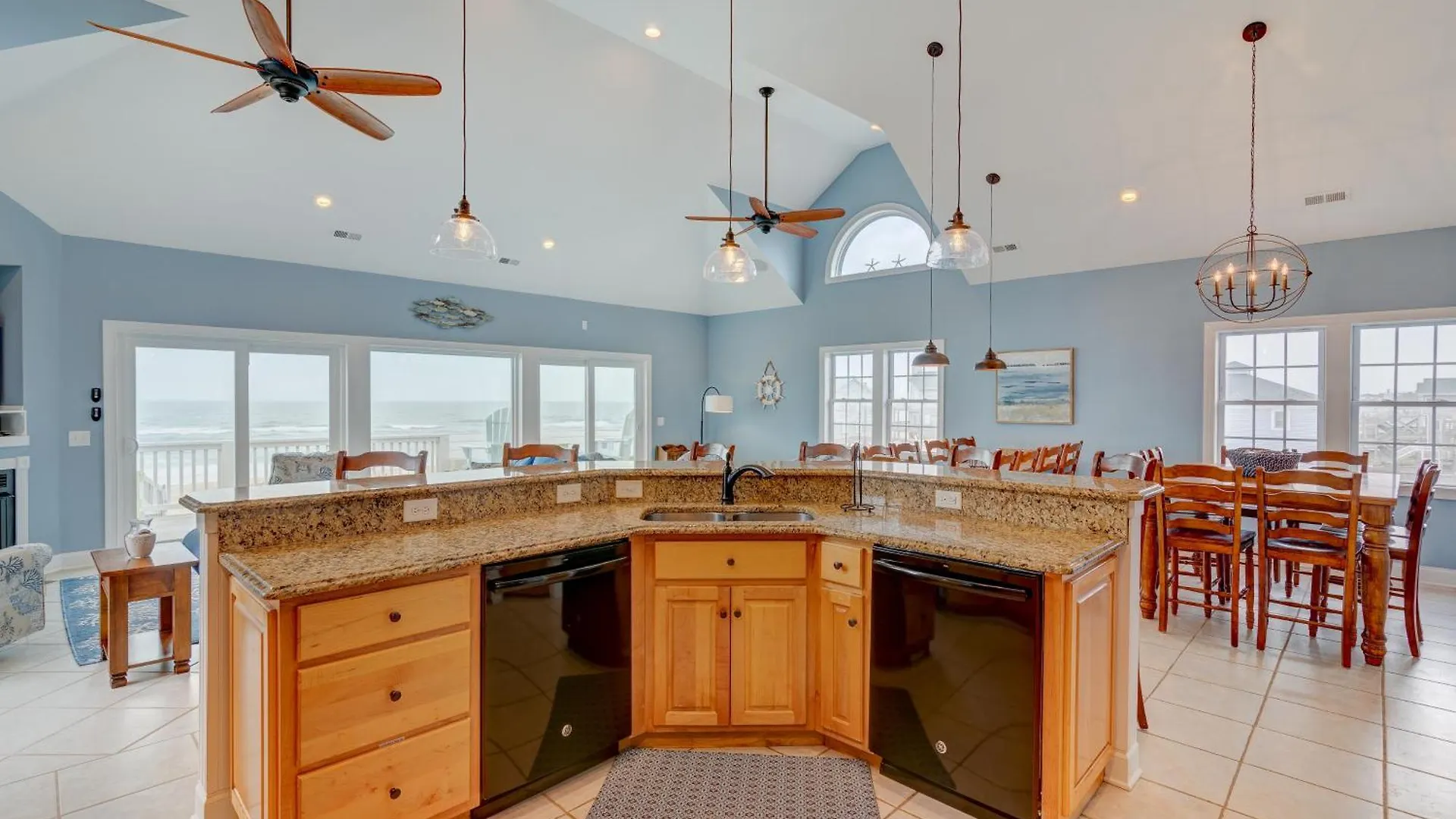5849 - Mari-time By Realty *