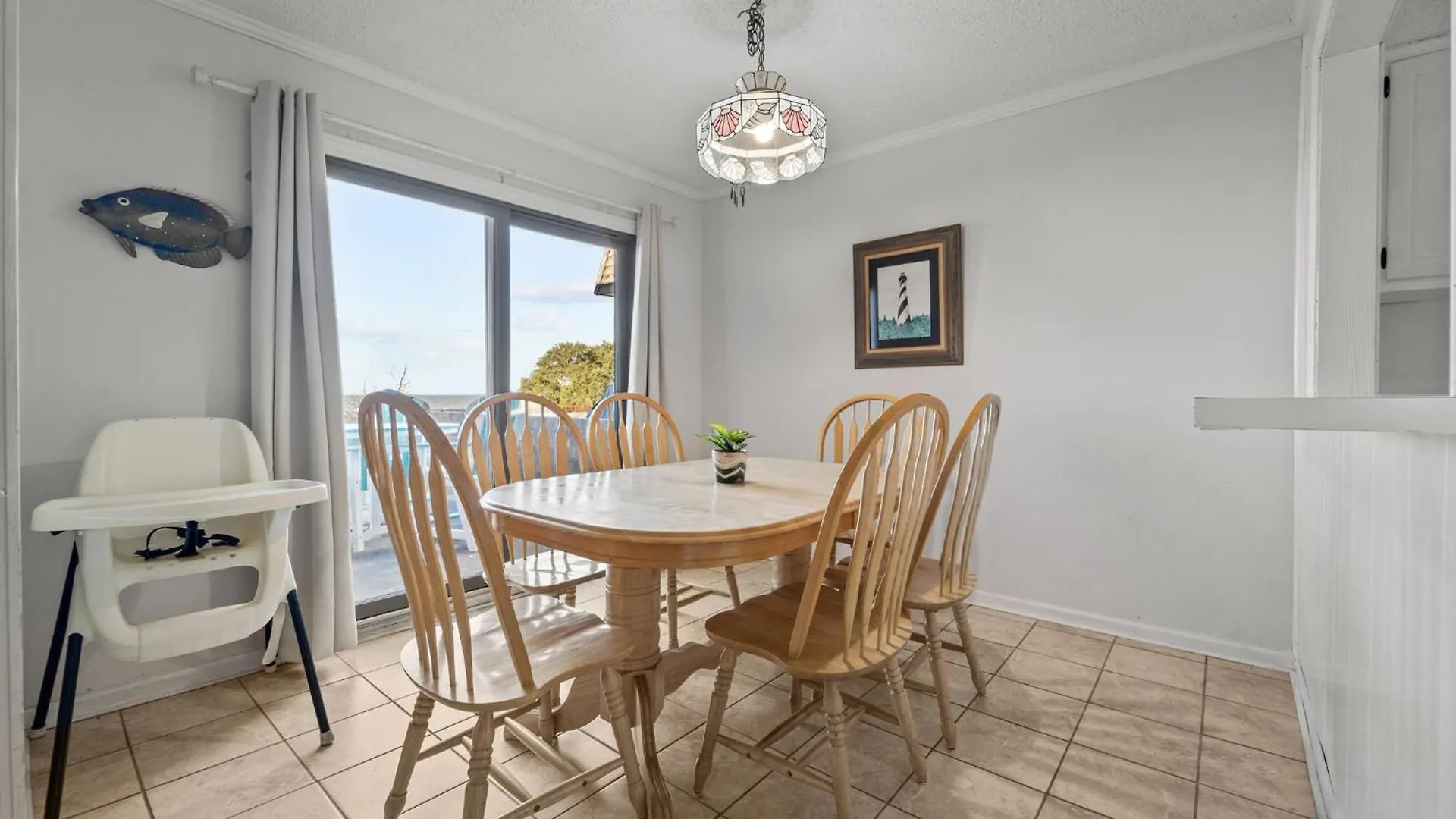 5440 - Baywatch By Realty *