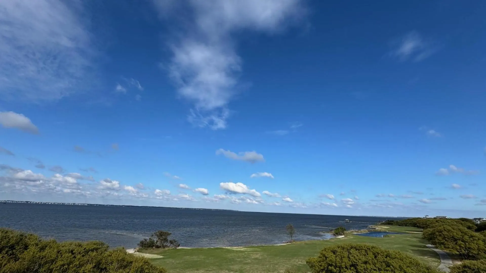 Holiday home Waterfront Luxury W-beach Resort-pool-golf-tennis-fishing & Views!