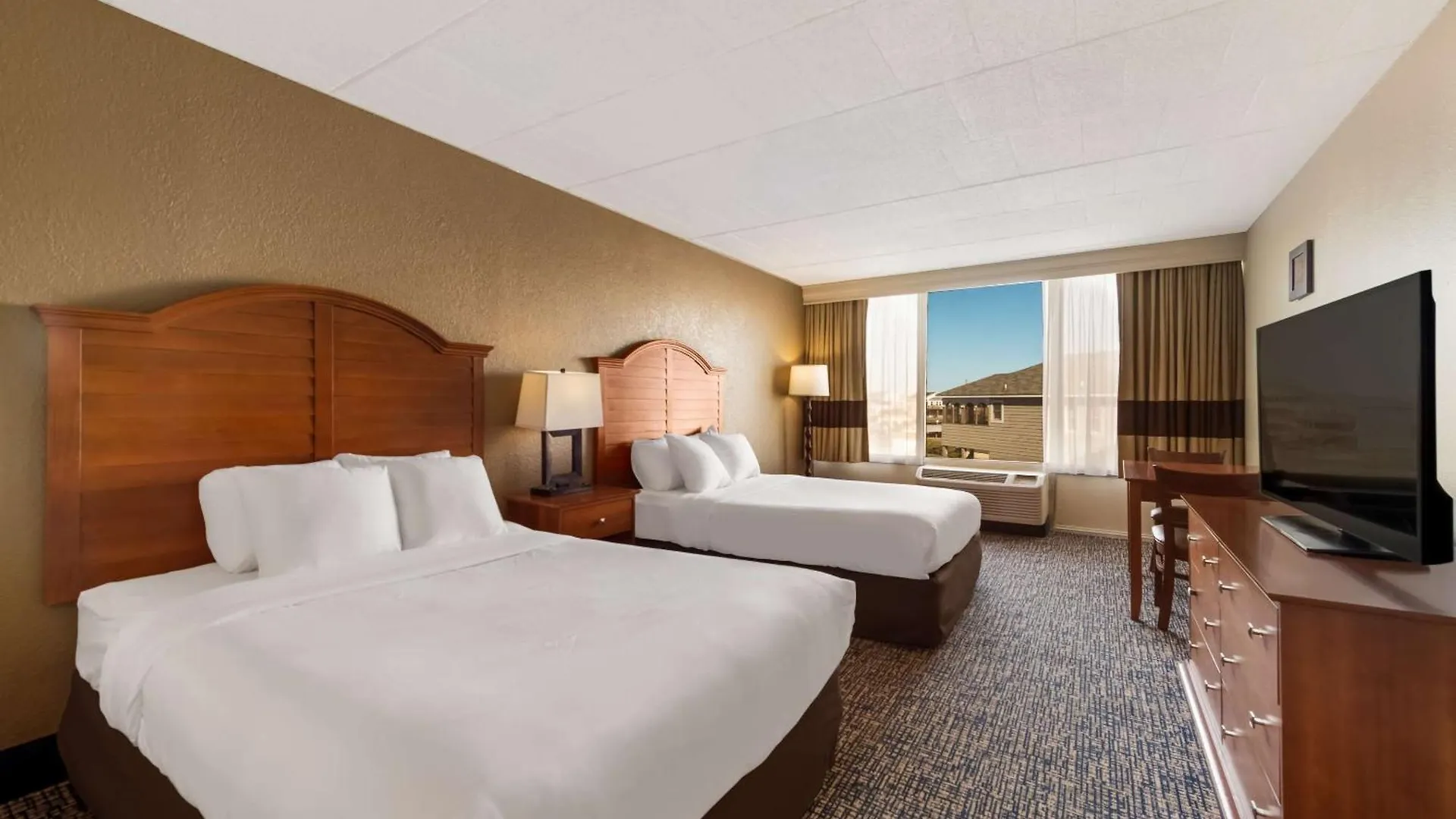 Comfort South Oceanfront Inn