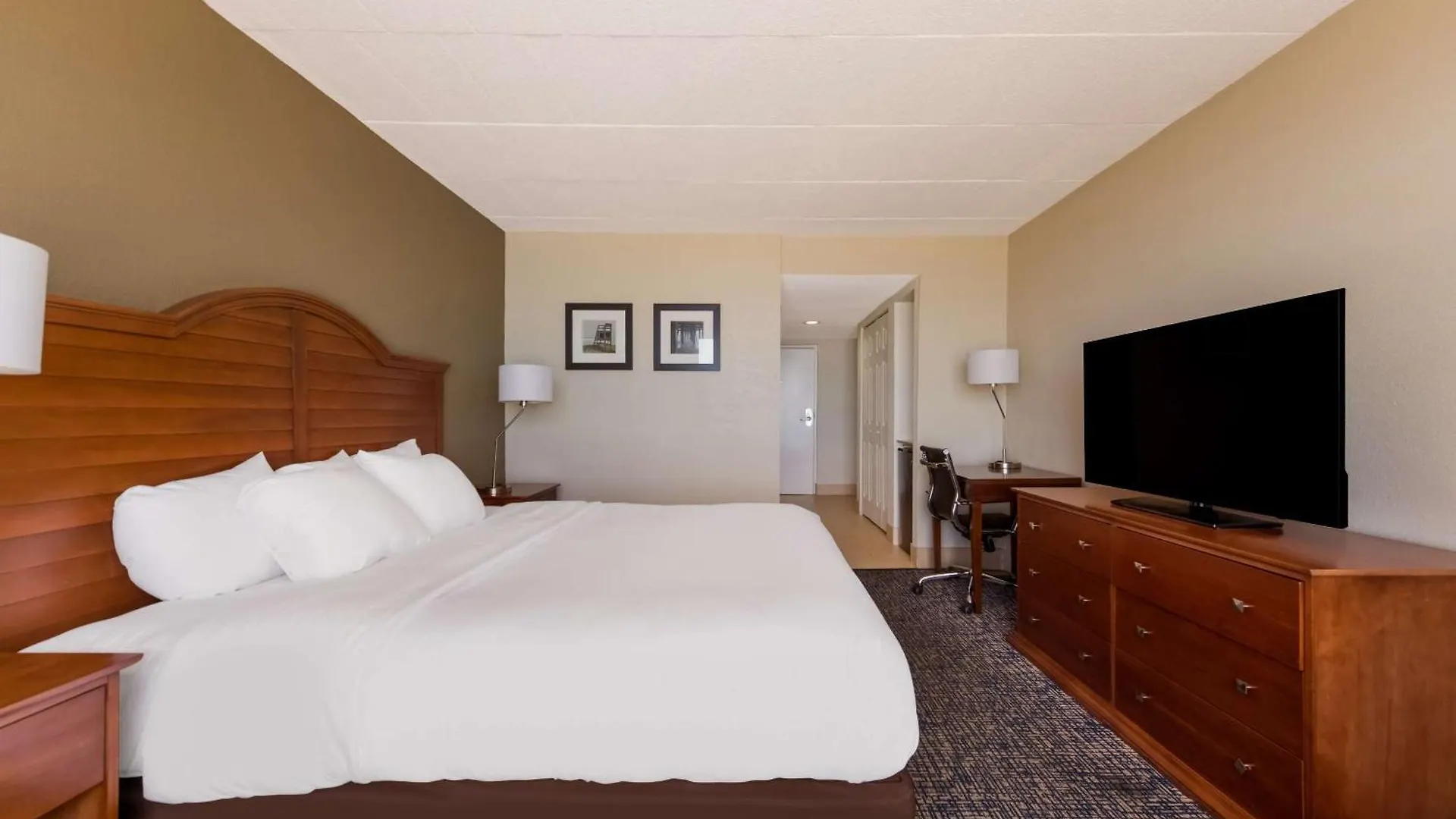 Inn Comfort South Oceanfront 3*