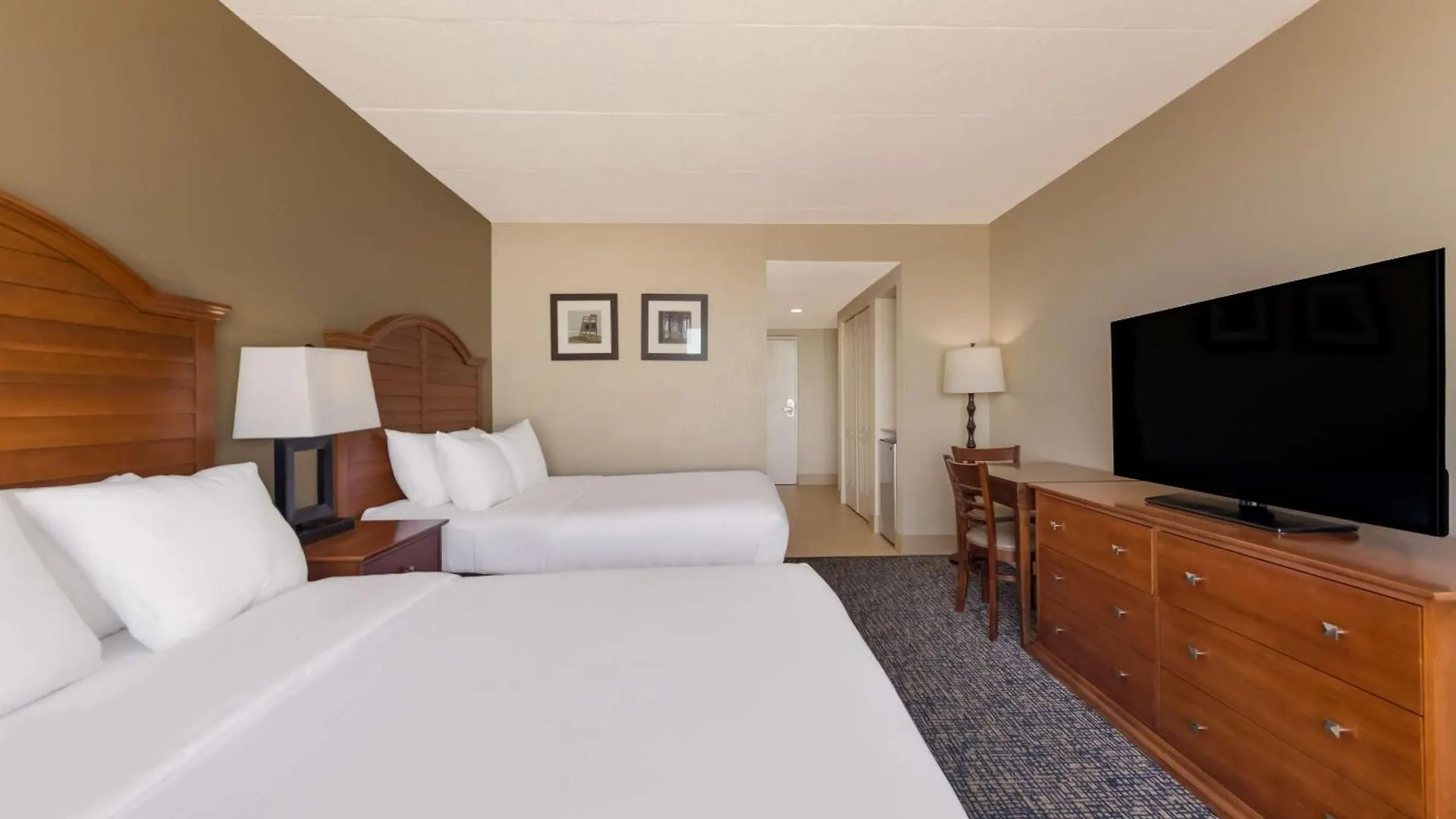 Comfort South Oceanfront Inn