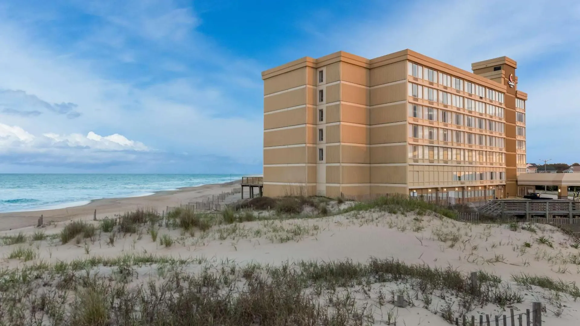 Inn Comfort South Oceanfront 3*
