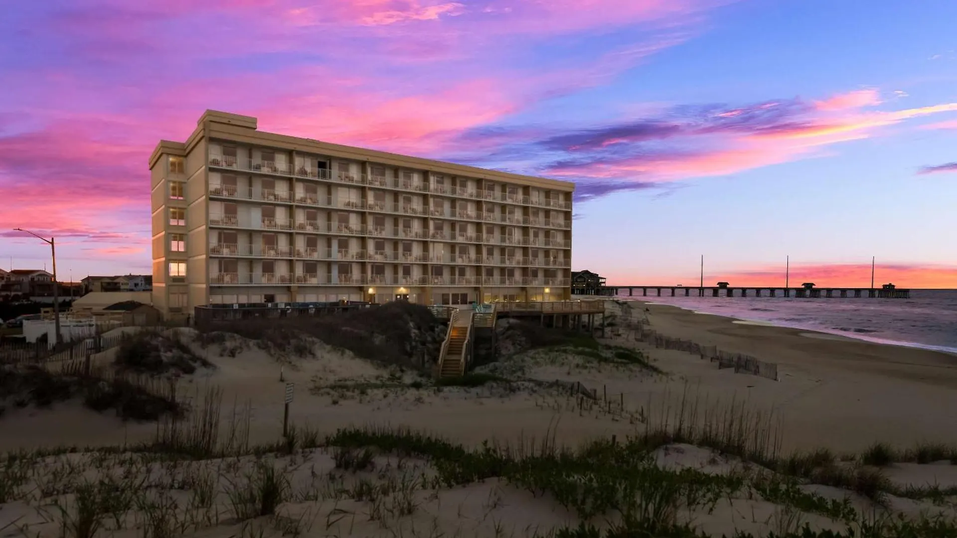 Comfort South Oceanfront 3* Nags Head