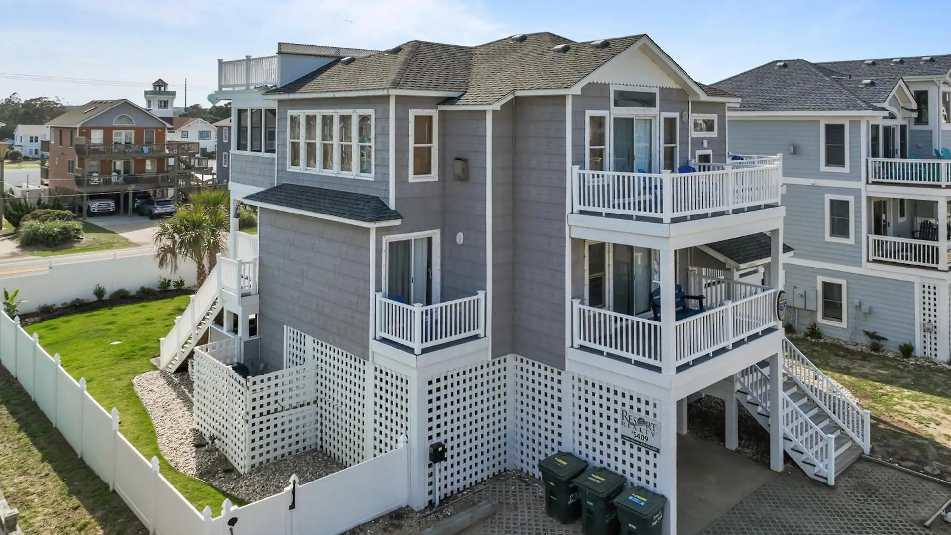 5409 - Latitude Adjustment By Realty Holiday home *