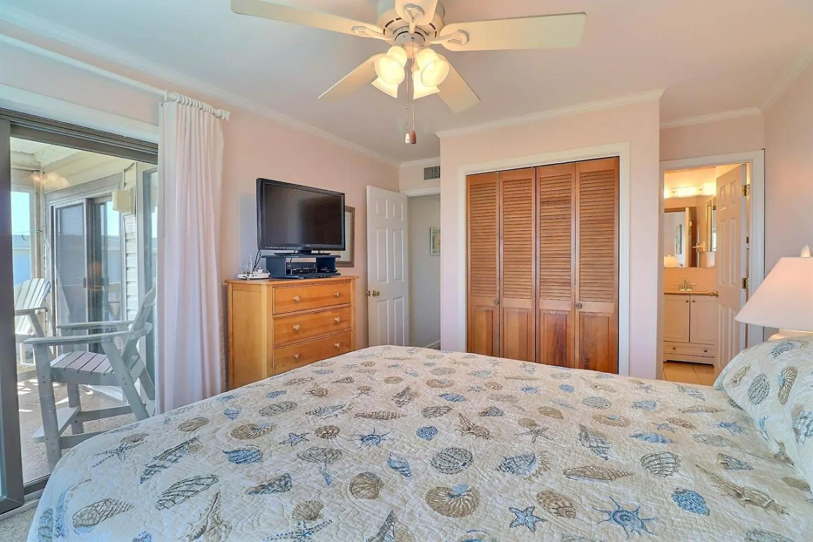 Apartment Av2d By The Sea Oceanfront Community Pool