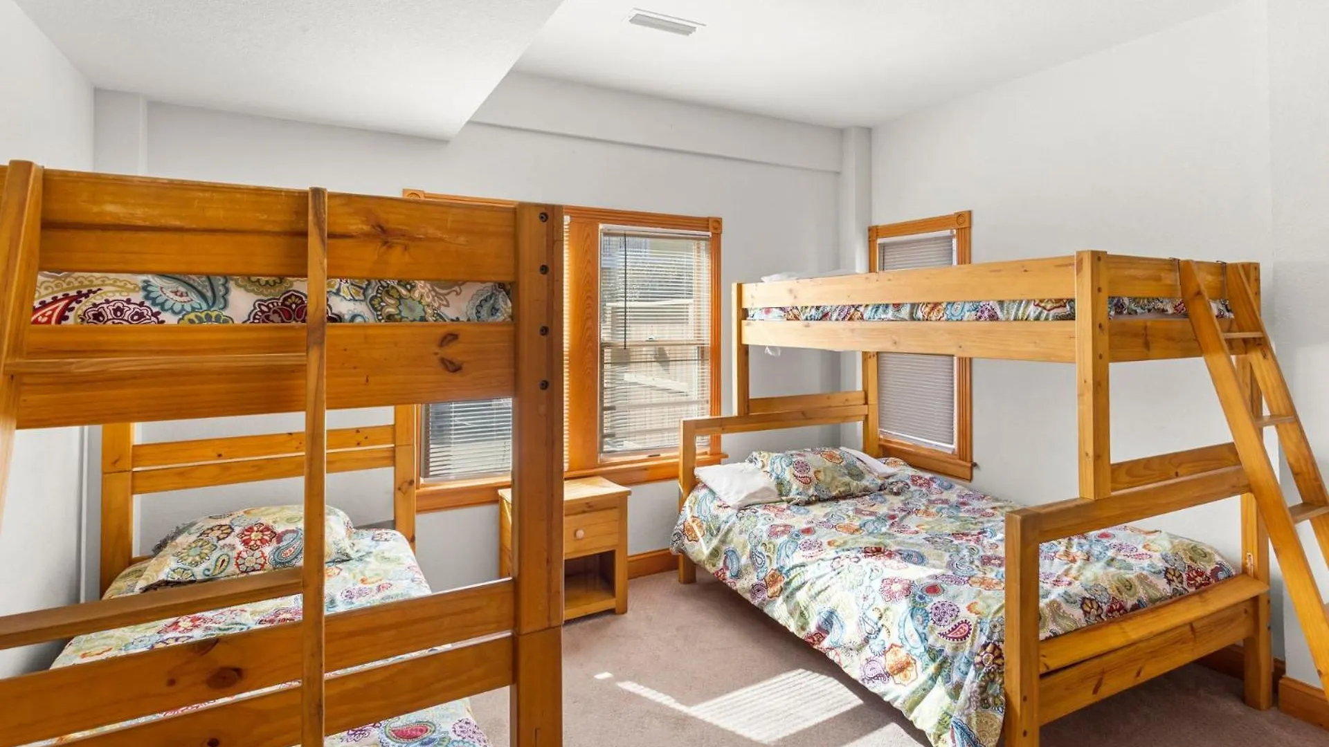 Holiday home 6118 Ferrari Ii 3 Min Walk To The Pool Nags Head