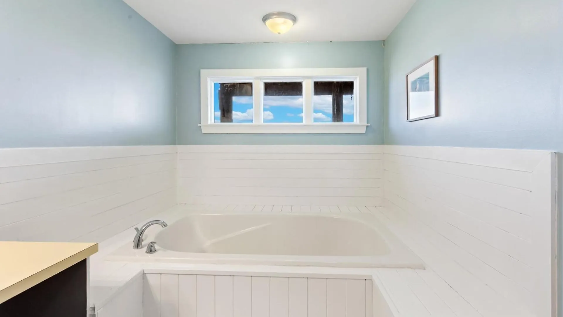 7041 Toes In The Oceanfront Dog Friendly