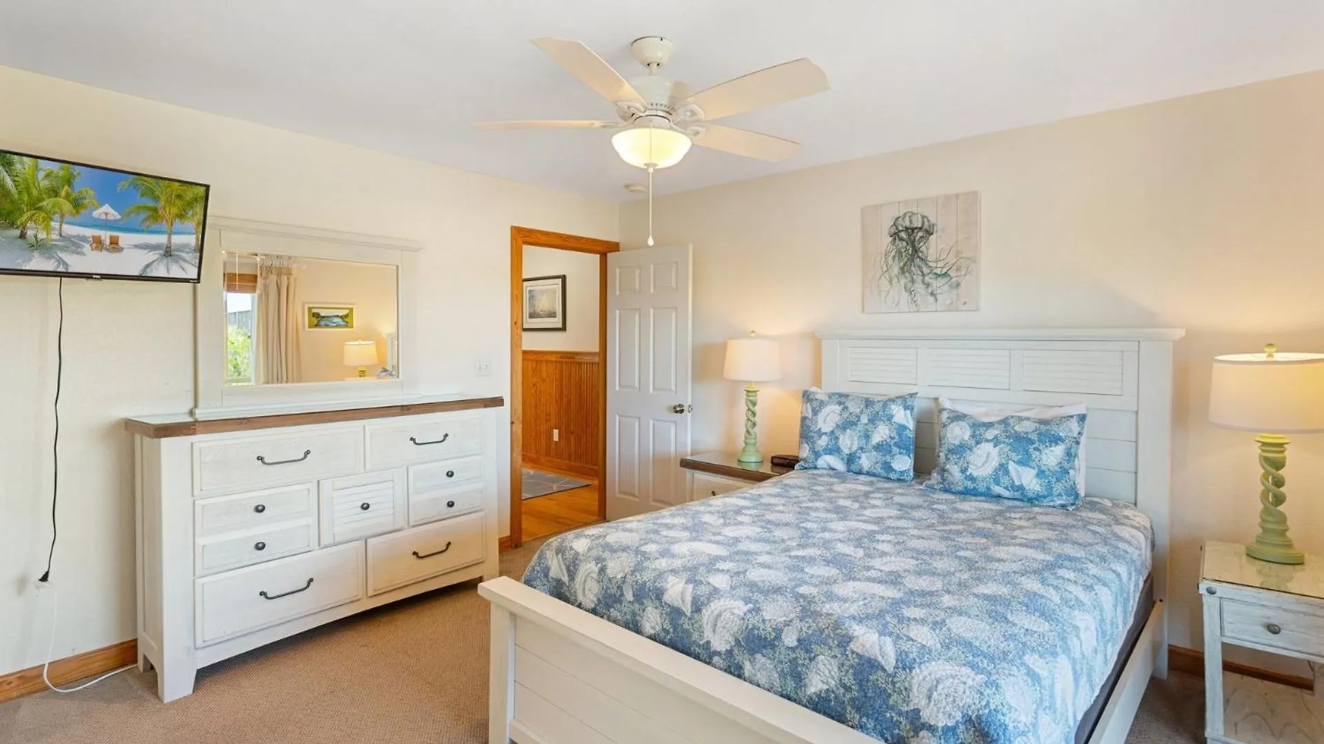 7080 Cool Breeze Oceanfront Pool Elevator Holiday home *