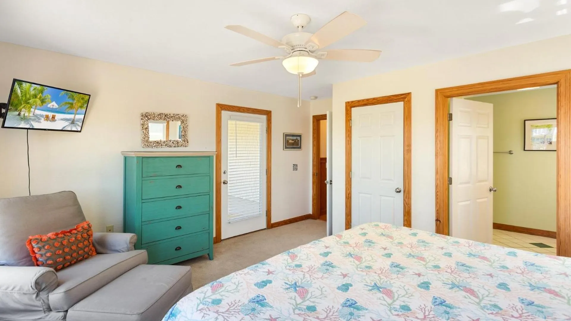 7080 Cool Breeze Oceanfront Pool Elevator Holiday home