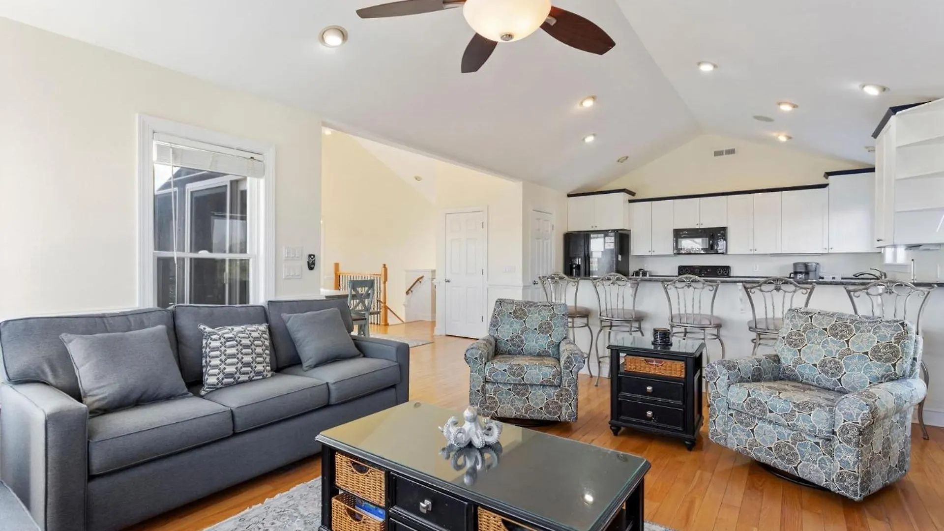 6107 No Wake Zone 4 Min Walk To Pool * Nags Head