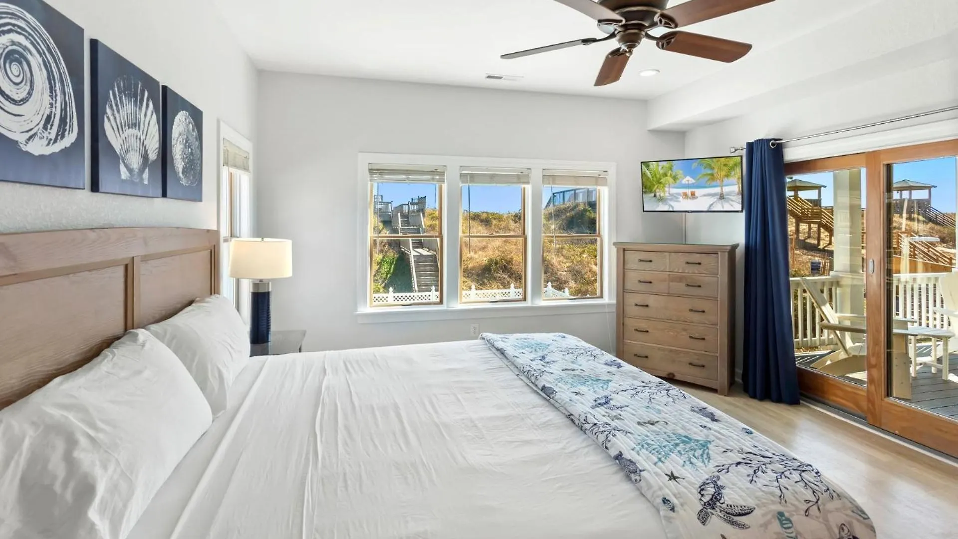 Holiday home Just Fab 8 Bedrooms Oceanfront Luxury Saltwater Pool Elevator Game