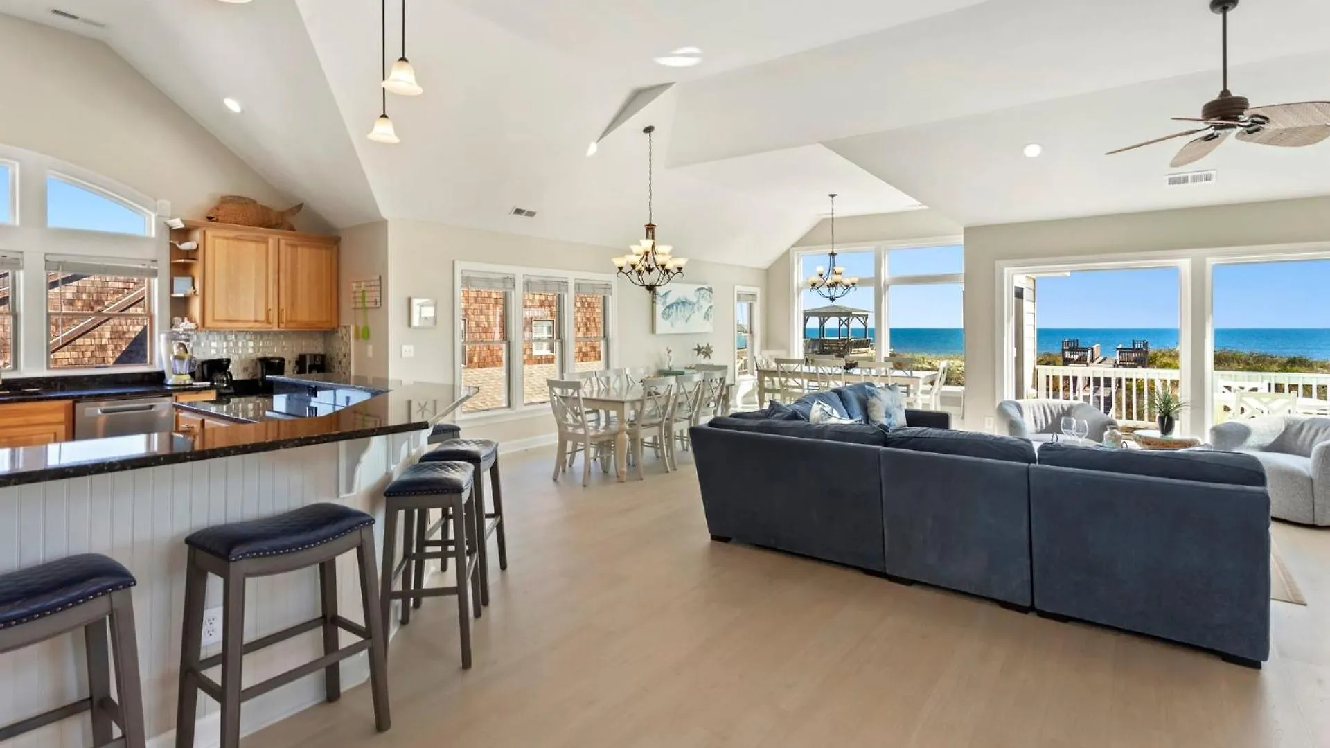 Just Fab 8 Bedrooms Oceanfront Luxury Saltwater Pool Elevator Game