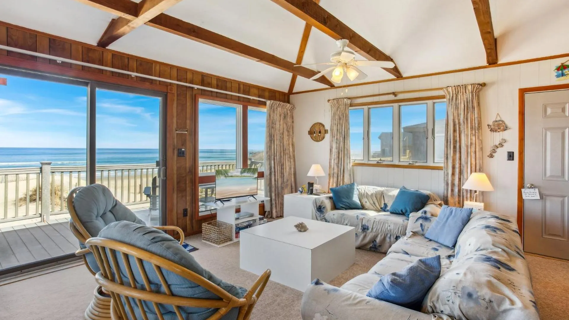 7050 Sailors Rest At Oceanfront Holiday home