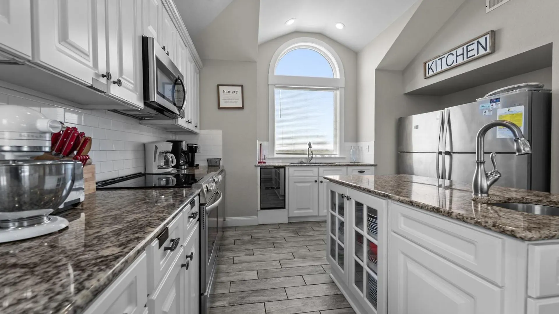 6099 - Turquoise Turtle By Realty Nags Head