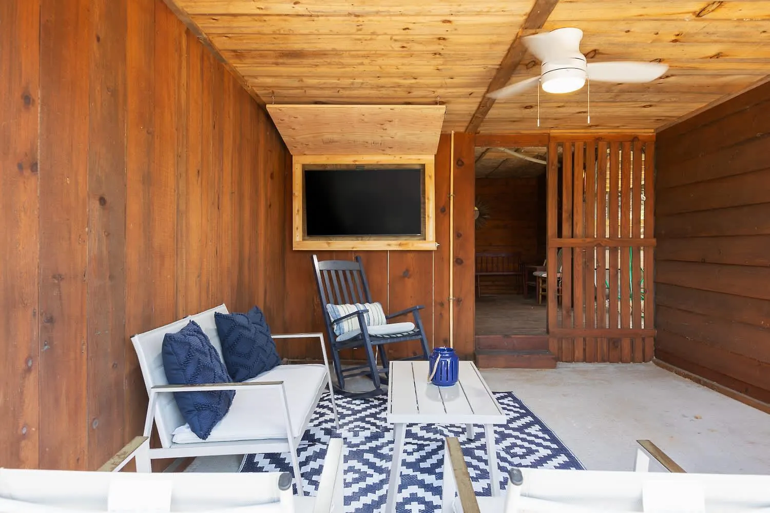 Newly Renovated Oceanfront Holiday home Nags Head