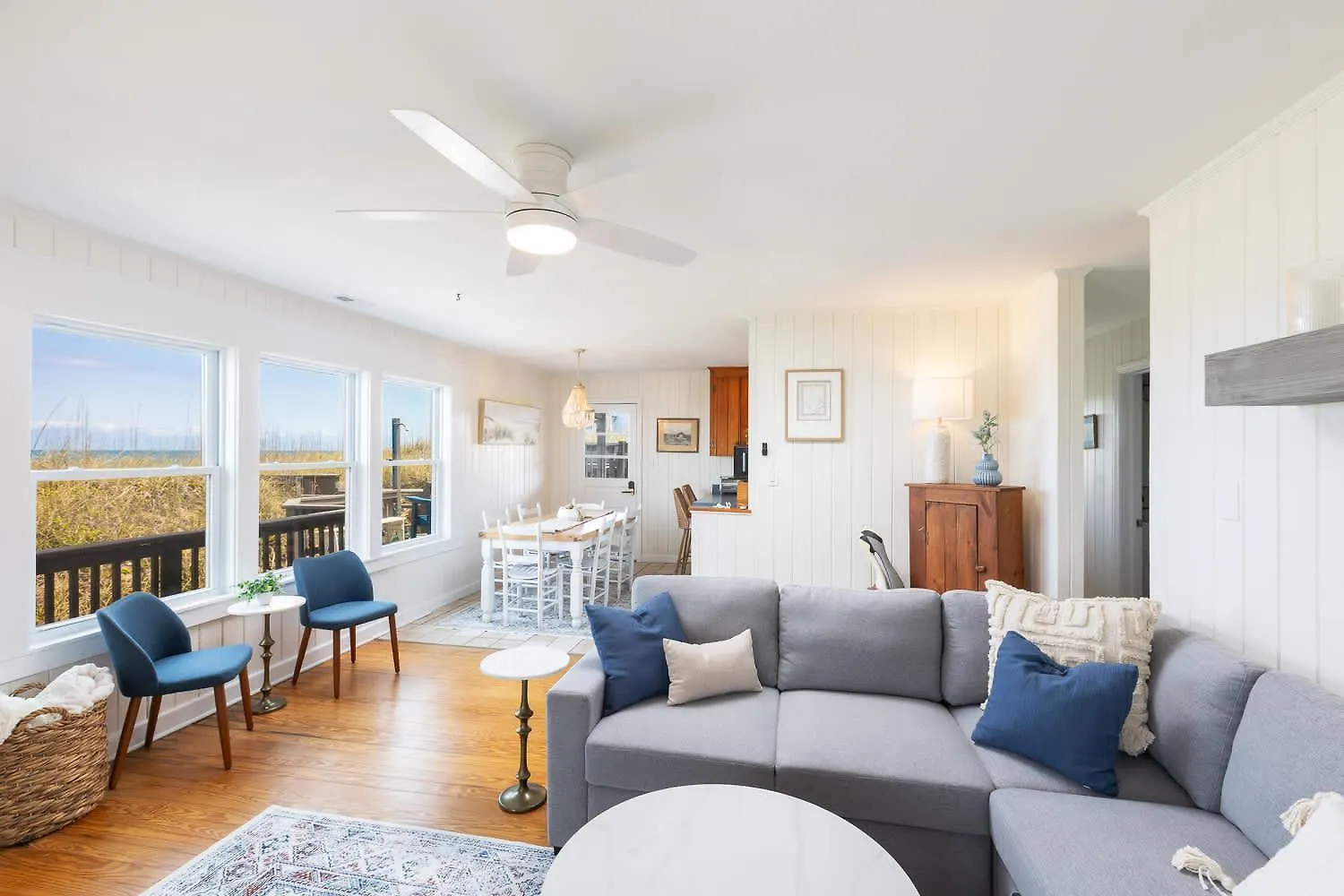 Newly Renovated Oceanfront * Nags Head